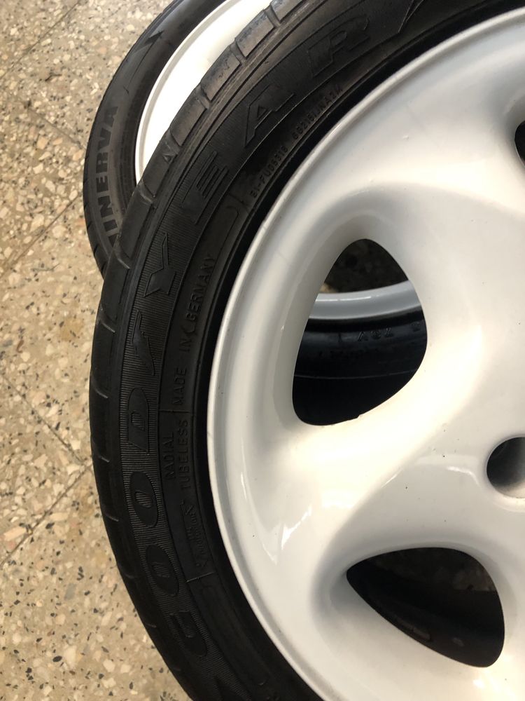 Jantes saxo cup 195/45 R15 com pneus