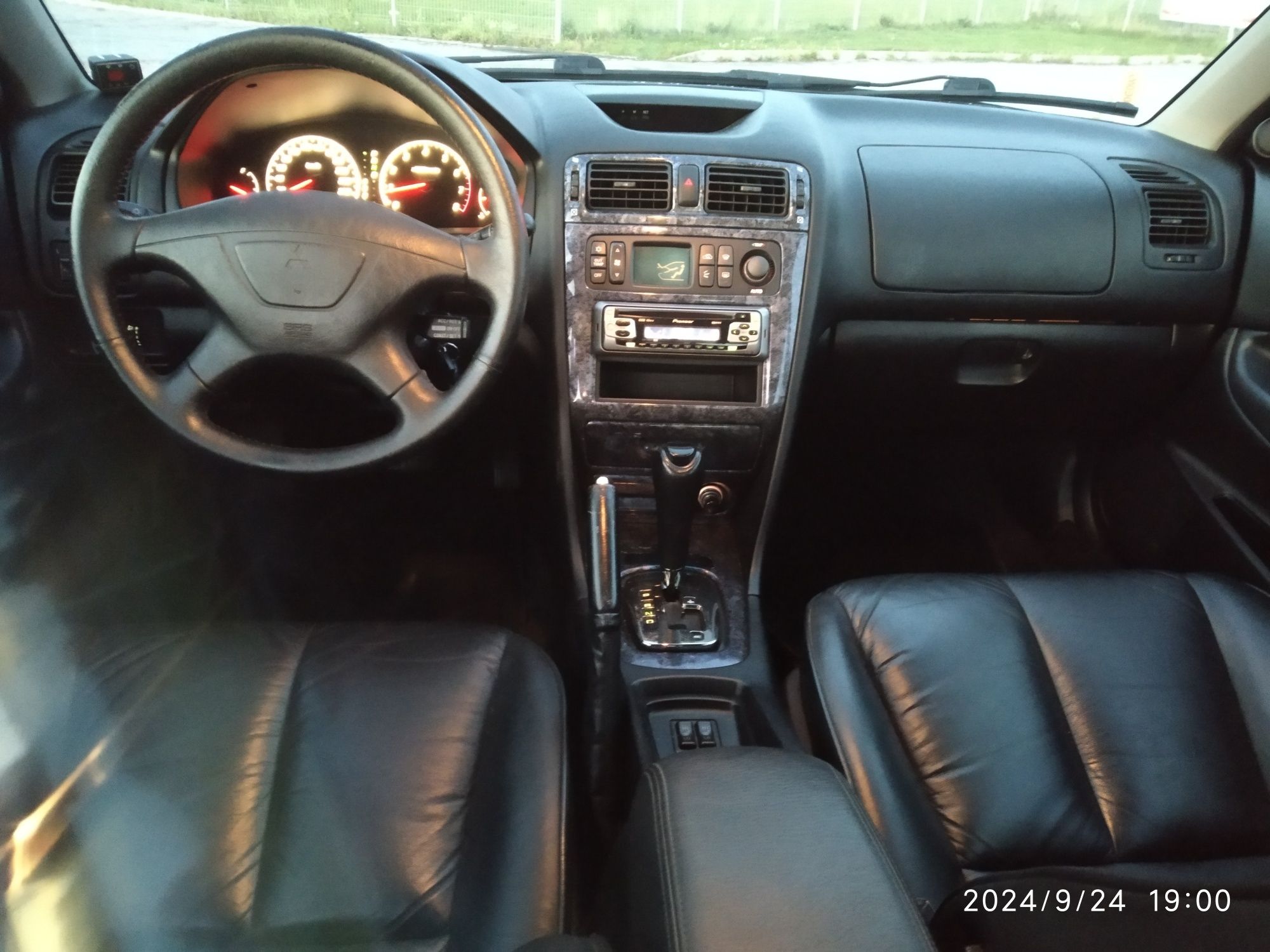 Mitsubishi Galant VIII 2.5 AVANCE Automat