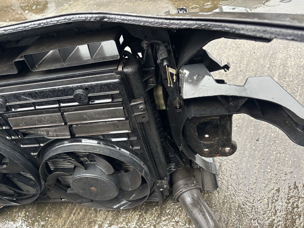 Pas przedni passat b6 2.0 tsi manual komplet chłodnice wentylator