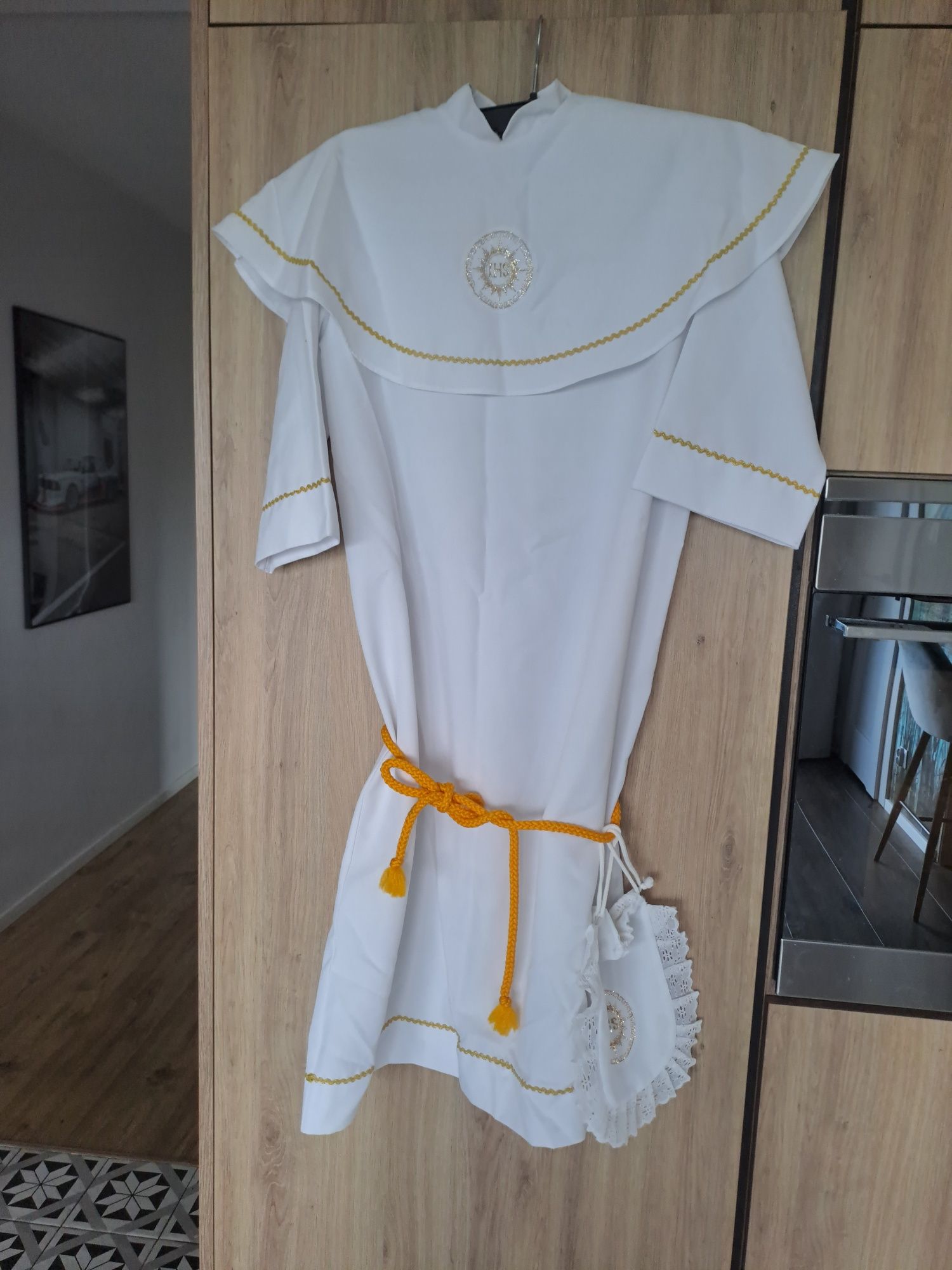 Alba komunijna plus torebka na 134cm