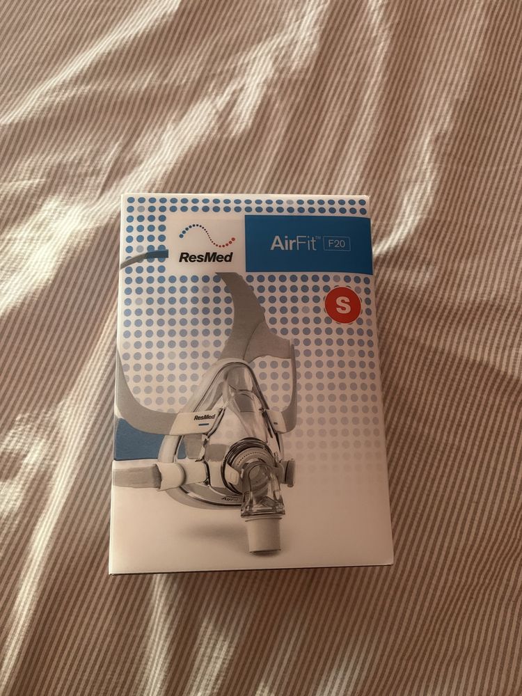 Máscara ResMed AirFit F20 (tamanho S)