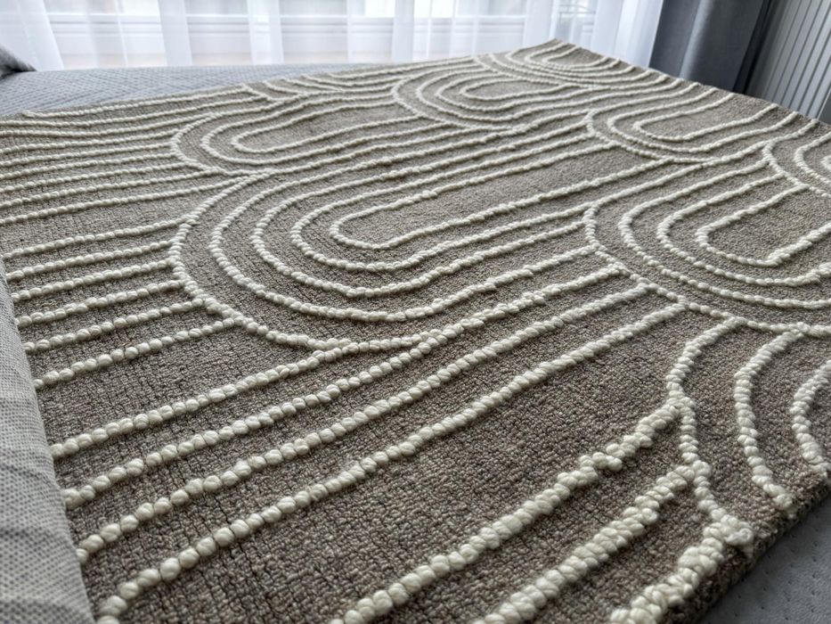 Nowy dywan Arco 200 x300cm, wełna 100% OSTATNIA SZTUKA