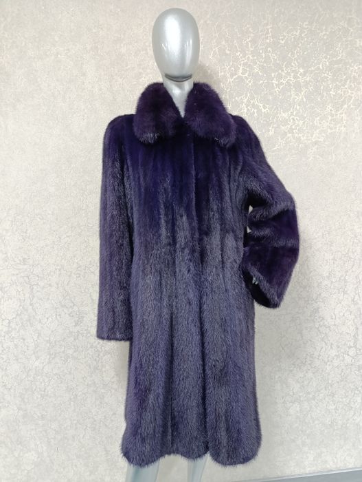 Шикарна фіолетова норкова шуба, шубка. Великий розмір. 110 см