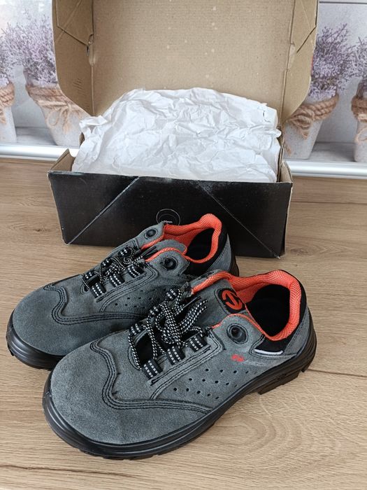 Buty robocze Uvex - hecker r.38