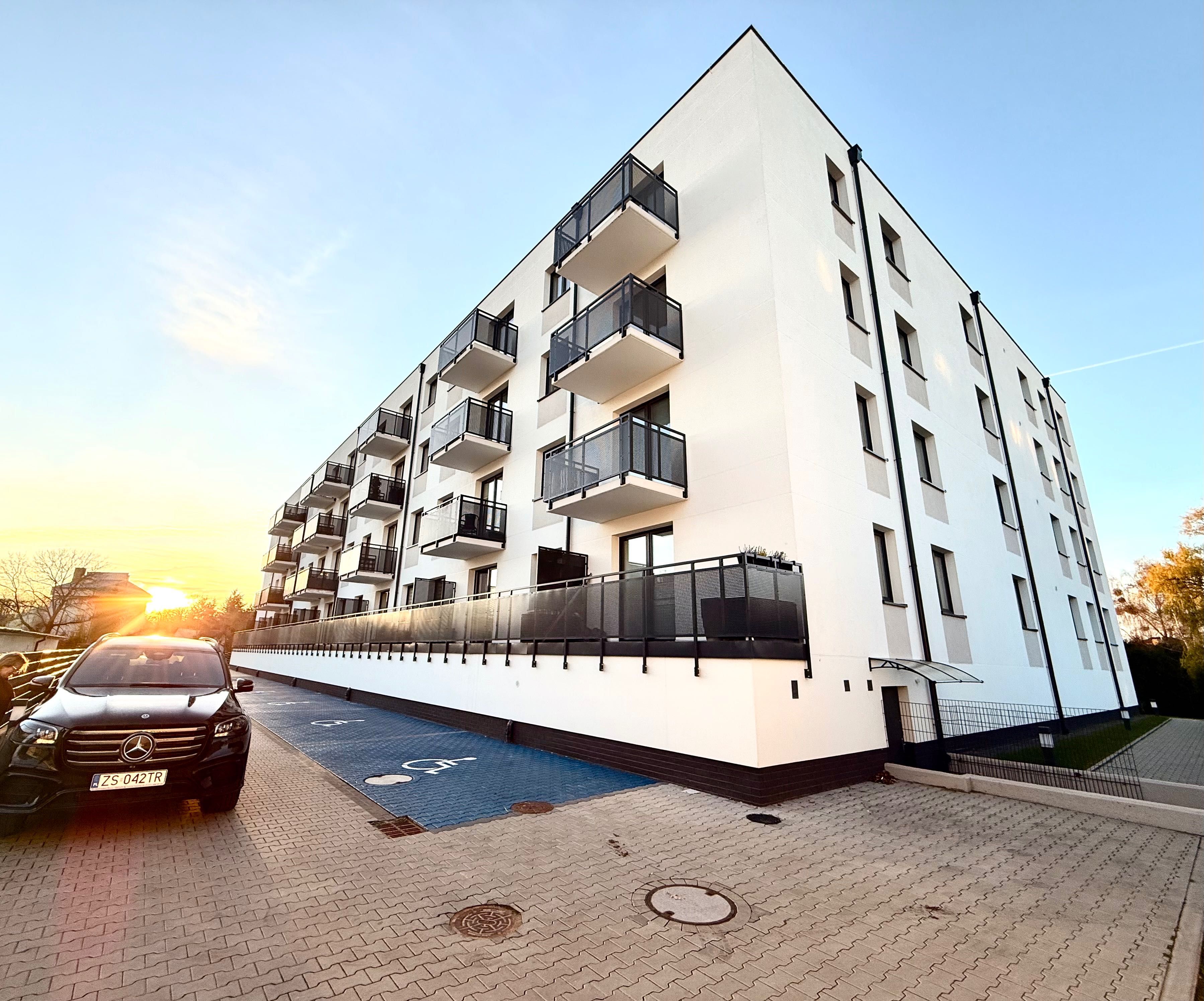 Mieszkanie na wynajem, Centrum, Nowe budownictwo, Winda
