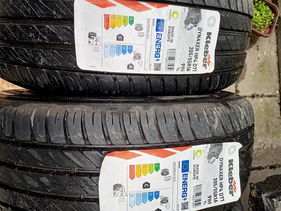 Koła  ,,16" z oponami letnimi 205/55R16 Kleber, GT Radial