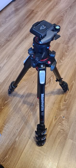 Manfrotto MT190 CXPRO4 + MGXPRO-BHQ2