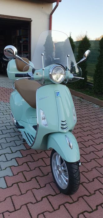 Skuter Vespa Primavera 50 2023 rok