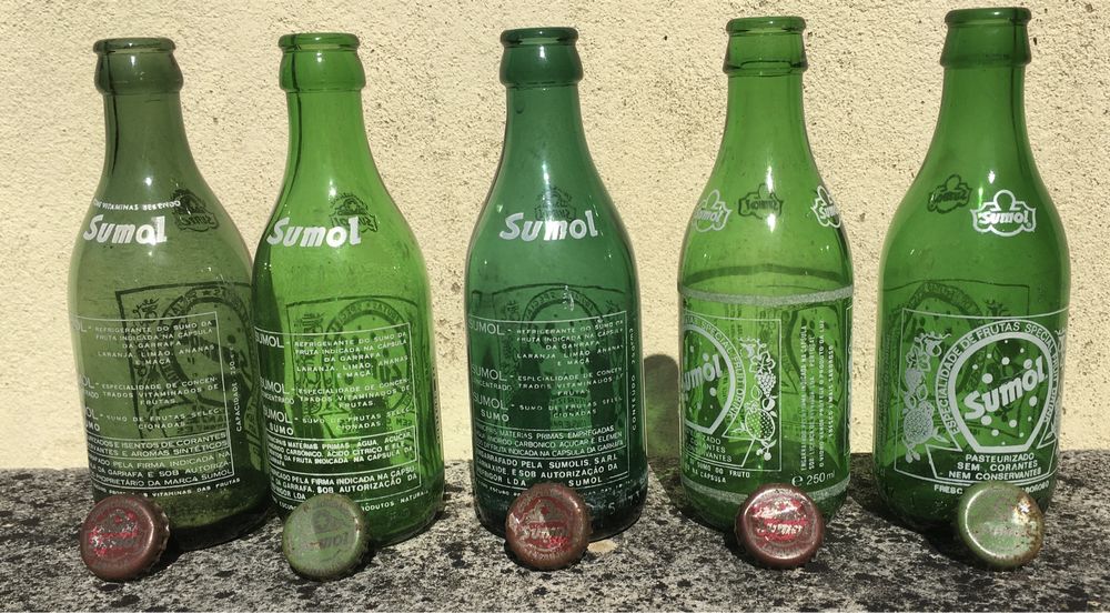 Garrafas e caricas Sumol