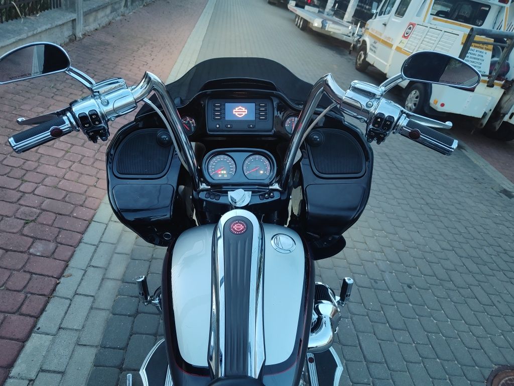 Harley Davidson radio