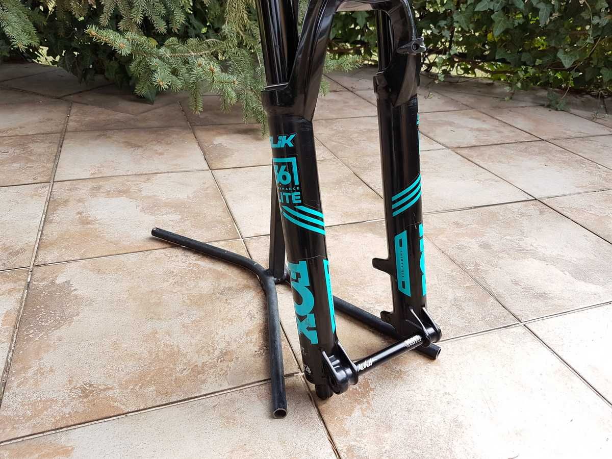 przedni amortyzator FOX Performance 36 FLOAT, pod koło 27,5", 160mm