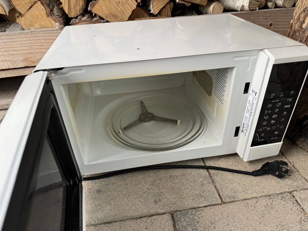 Mikrofalówka SHARP, polecam!
