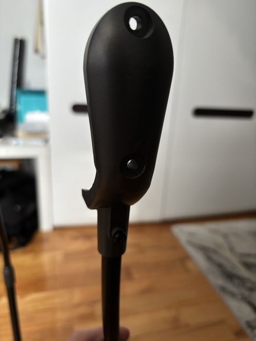 Uchwyt na głośnik sony