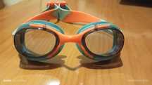 Óculos para piscina