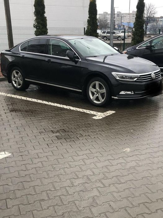 Volkswagen Passat B8 1.8 , бензин 2018