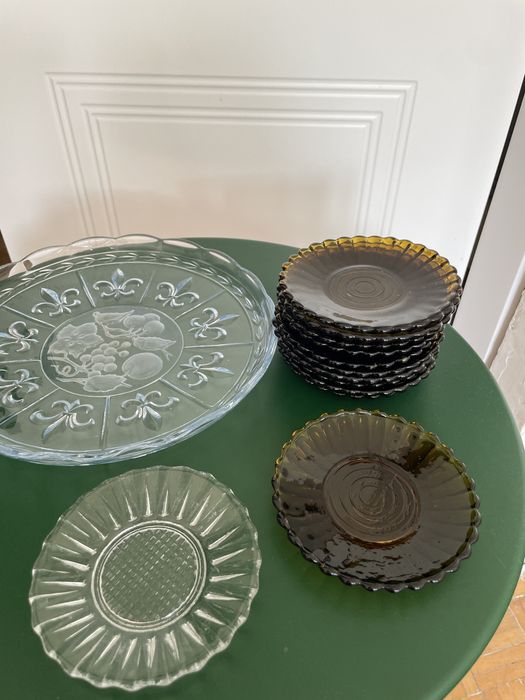 Zestaw szklane mini talerzyki bursztynowe brązowe szkło