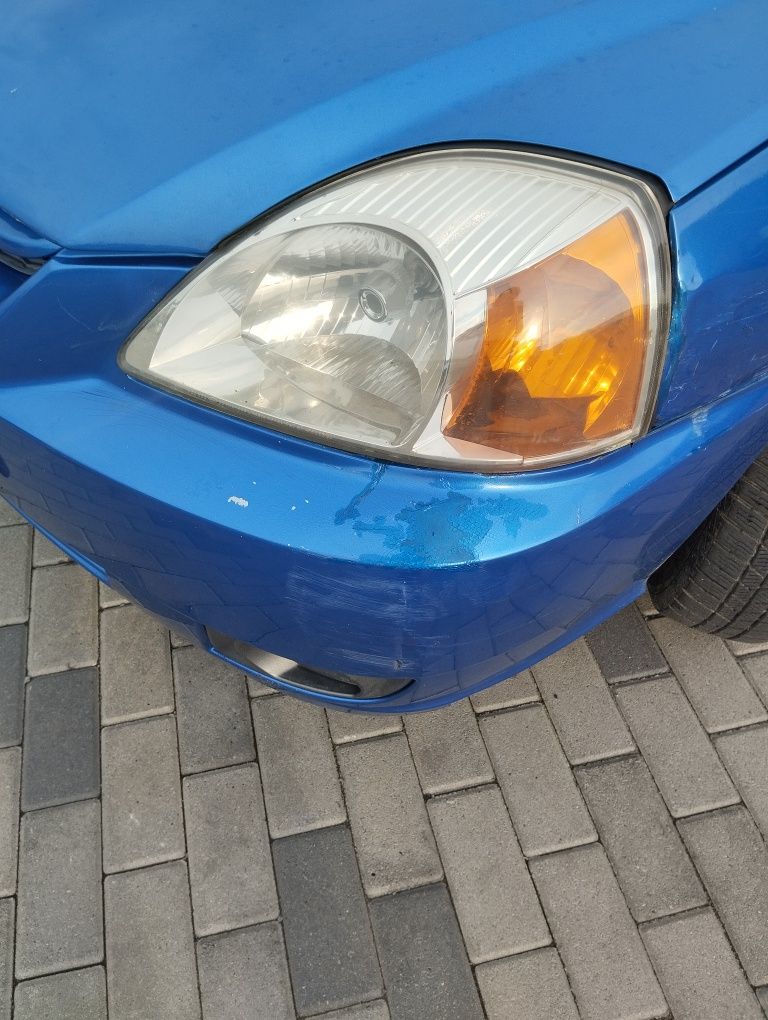 Продаж Кіа Ріо .