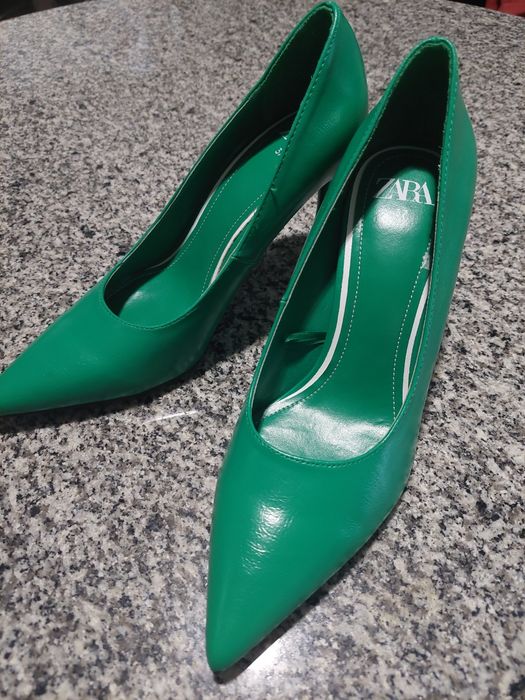Zara - Salto alto verde