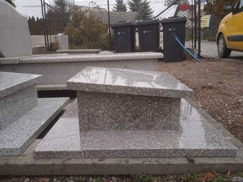Nagrobek granitowy, nagrobki, pomnik