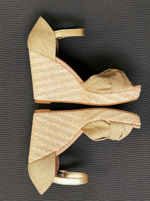 Koturny Tommy Hilfiger Iconic Elena, jak nowe, eleganckie, r. 36