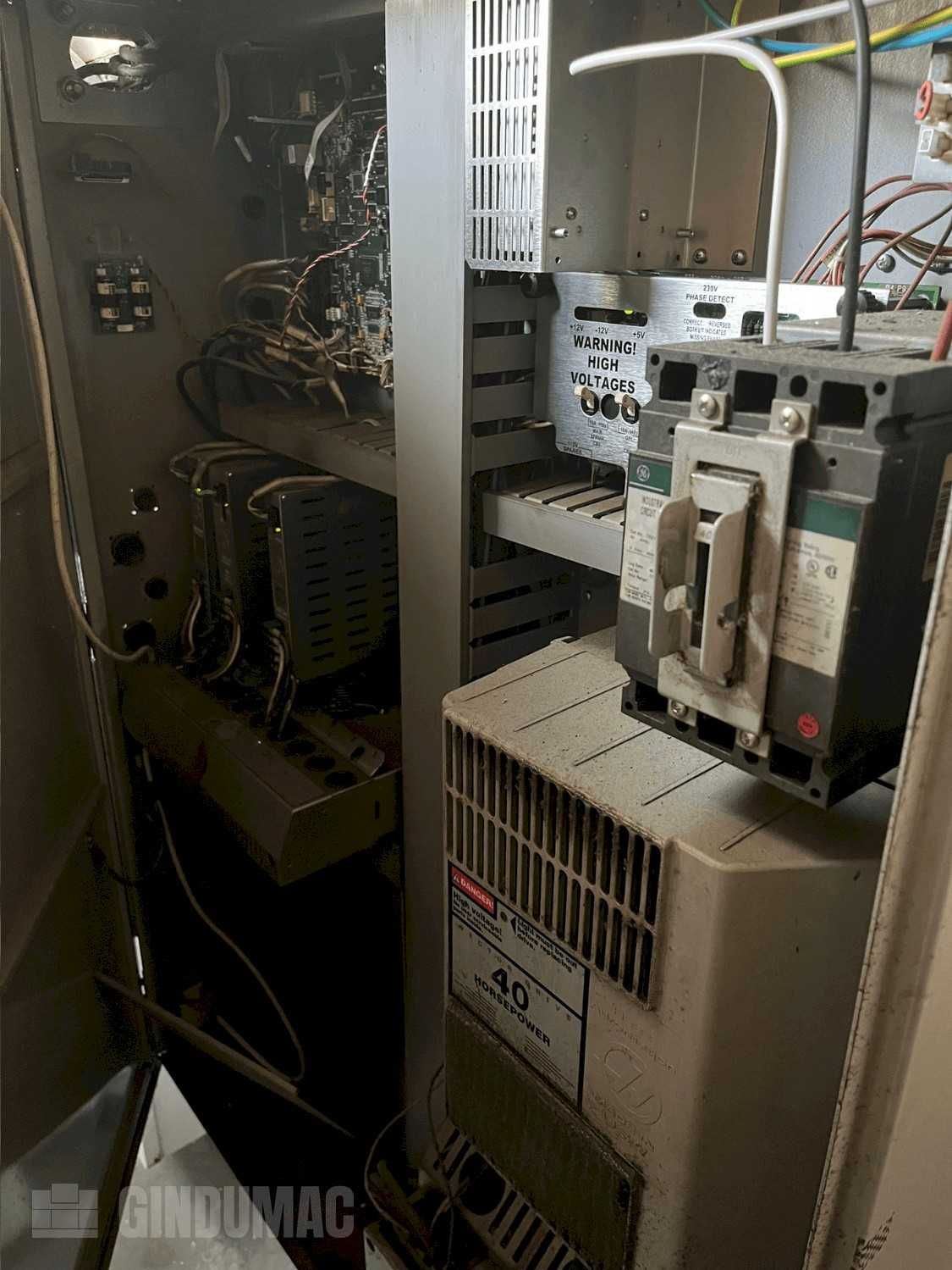 Tokarka HAAS ST-30 – 2 osie, 2010