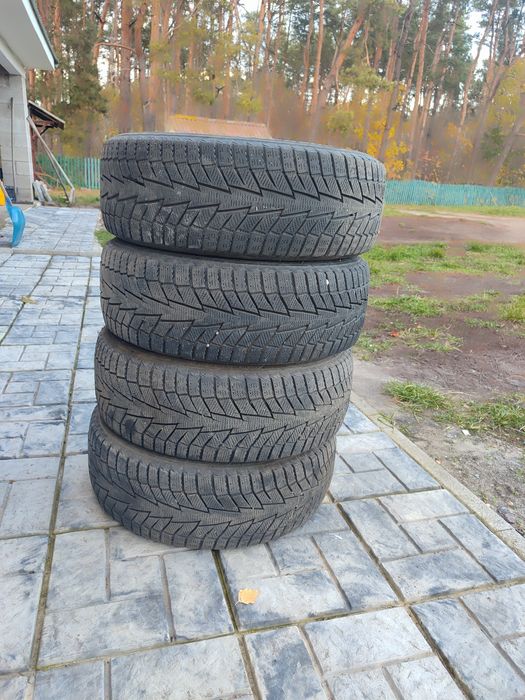 Автошини HANKOOK Winter i*cept iZ2 W616 185/60 R14 86T