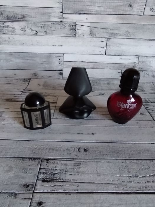 Бутылочки от французских духов