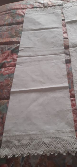 Travesseiros de linho com perto de 100 anos feitos no tear pela minha
