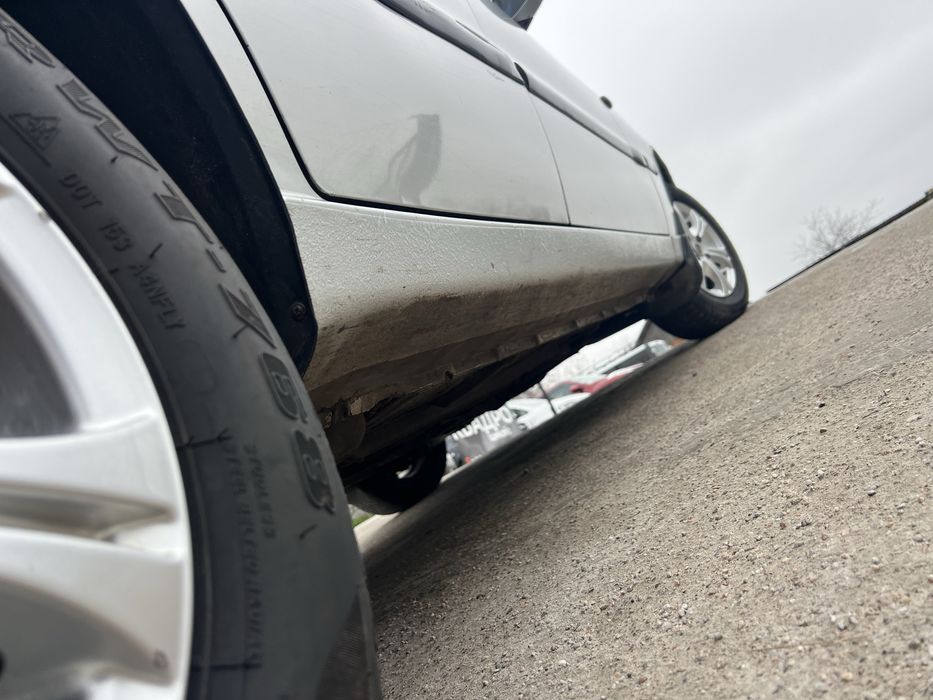 Део сенс 2004рік титани