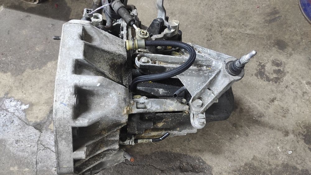 КПП в сборе механическая коробка передач JR5306 Renault
