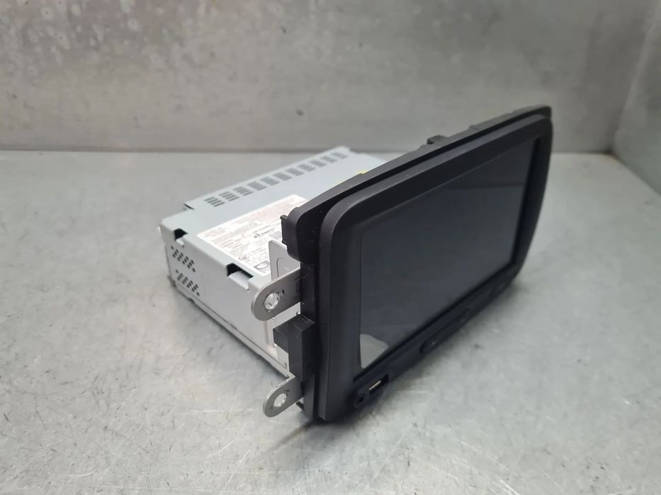 Rádio / auto-rádio DACIA Spring