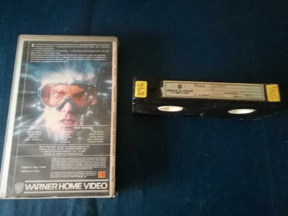 O MICRO-HEROI VHS (legendagem em Português)