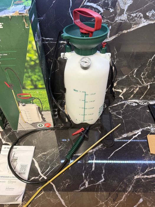 Садовий ручний обприскувач розпилювач PARKSIDE 2 л