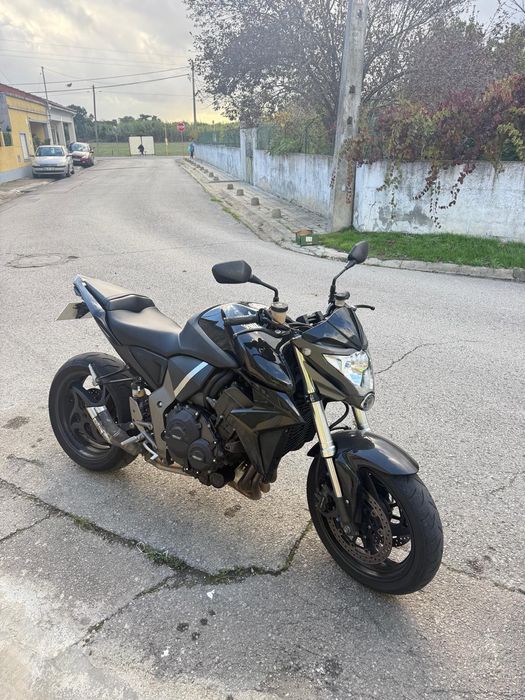 CB1000 preta 2009