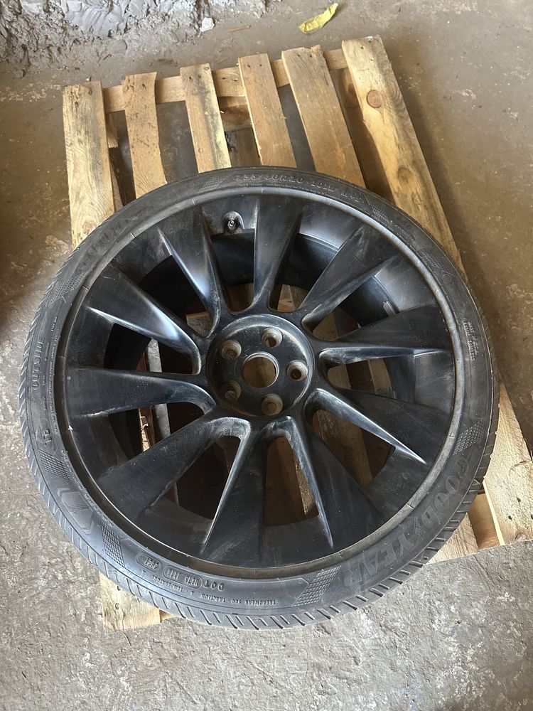 диски на Tesla 3 Y