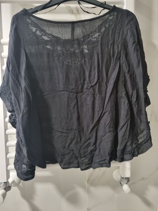 Blusa preta Stradivarius