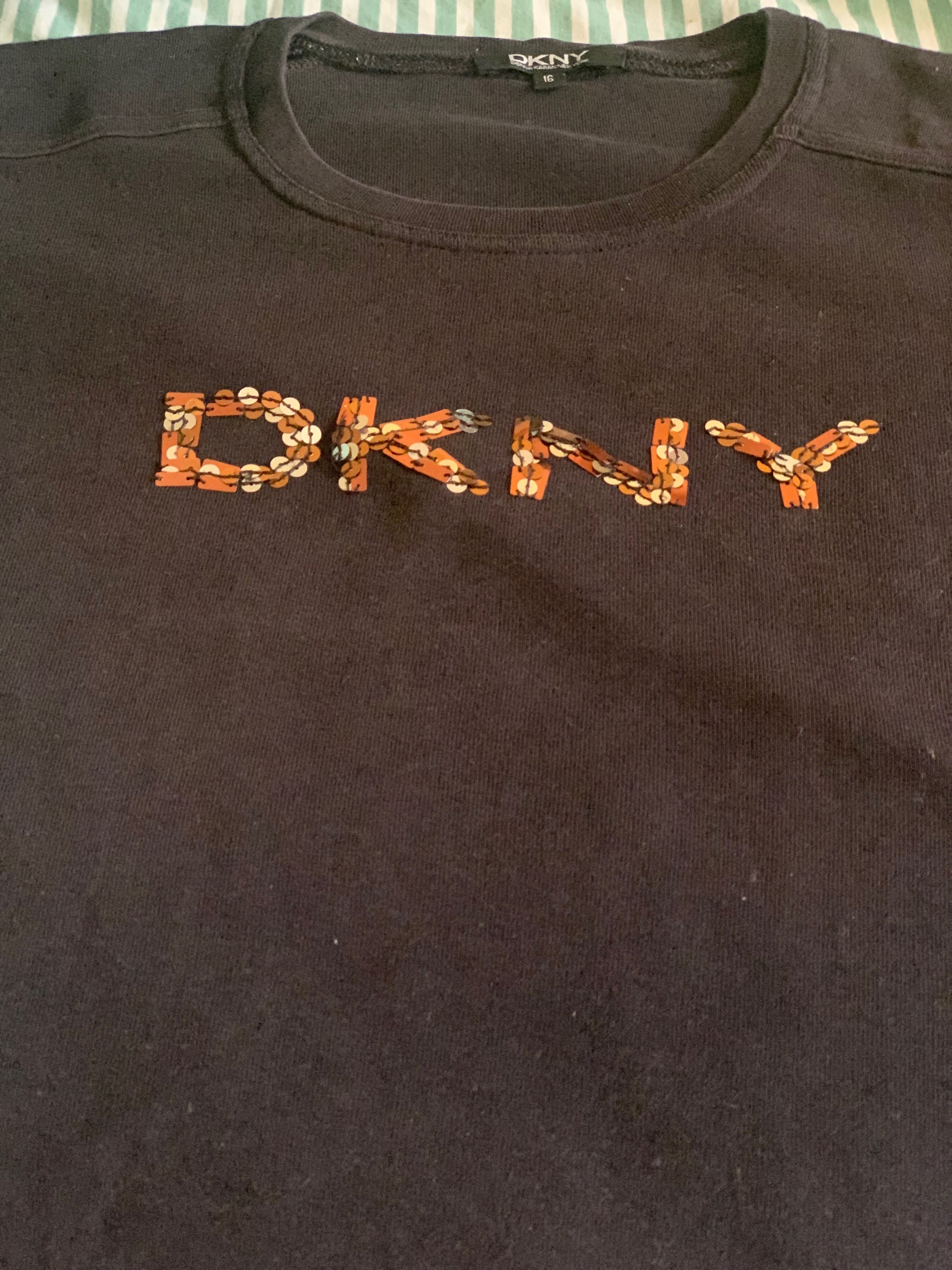 Tshirt DKNY rapariga