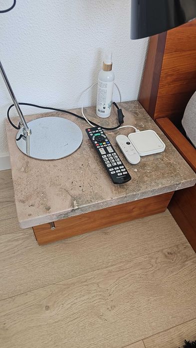 Mobilia de quarto e Televisão