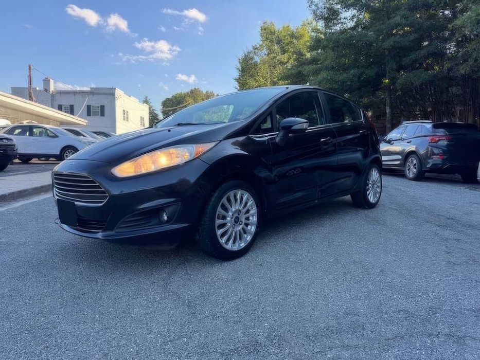Ford Fiesta Titanium      2016