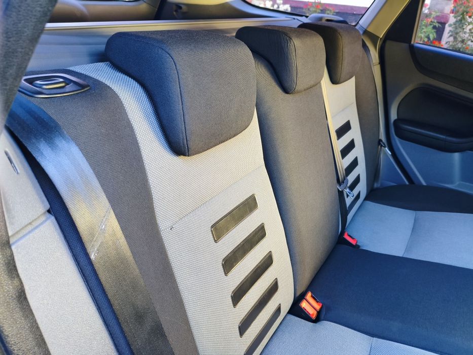 ford focus 2 1,6 tdci 2010р