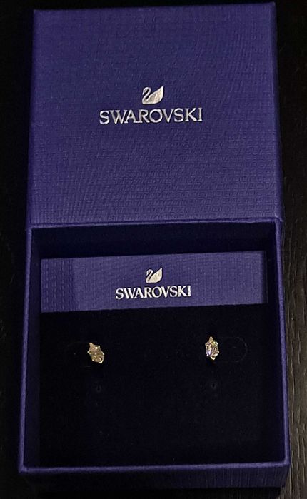 SWAROVSKI BRINCOS  NOVOS (com caixa) Nunca usados