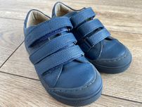 Eleganckie sneakersy Lasocki 27