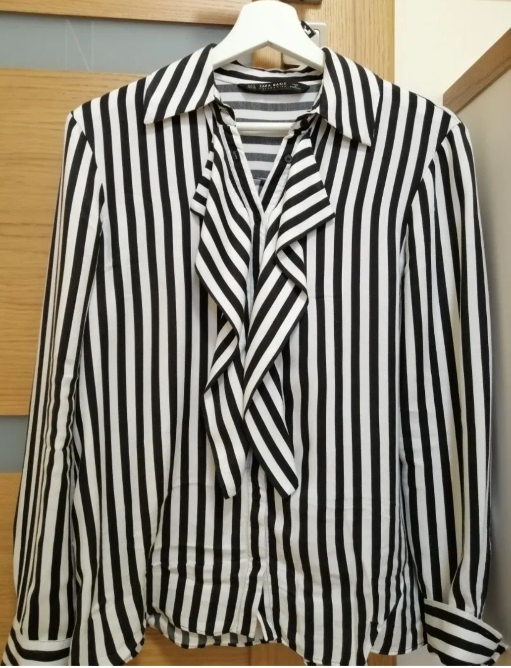 Zara Nowa elegancka Koszula biała w czarne paski rozm. 34 _ XS