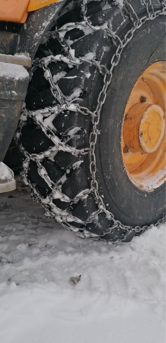 Ланцюги протиковзання УРАЛ ЗіЛ КАМАЗ КРАЗ УАЗ. Ланцюг на колеса. Ланц