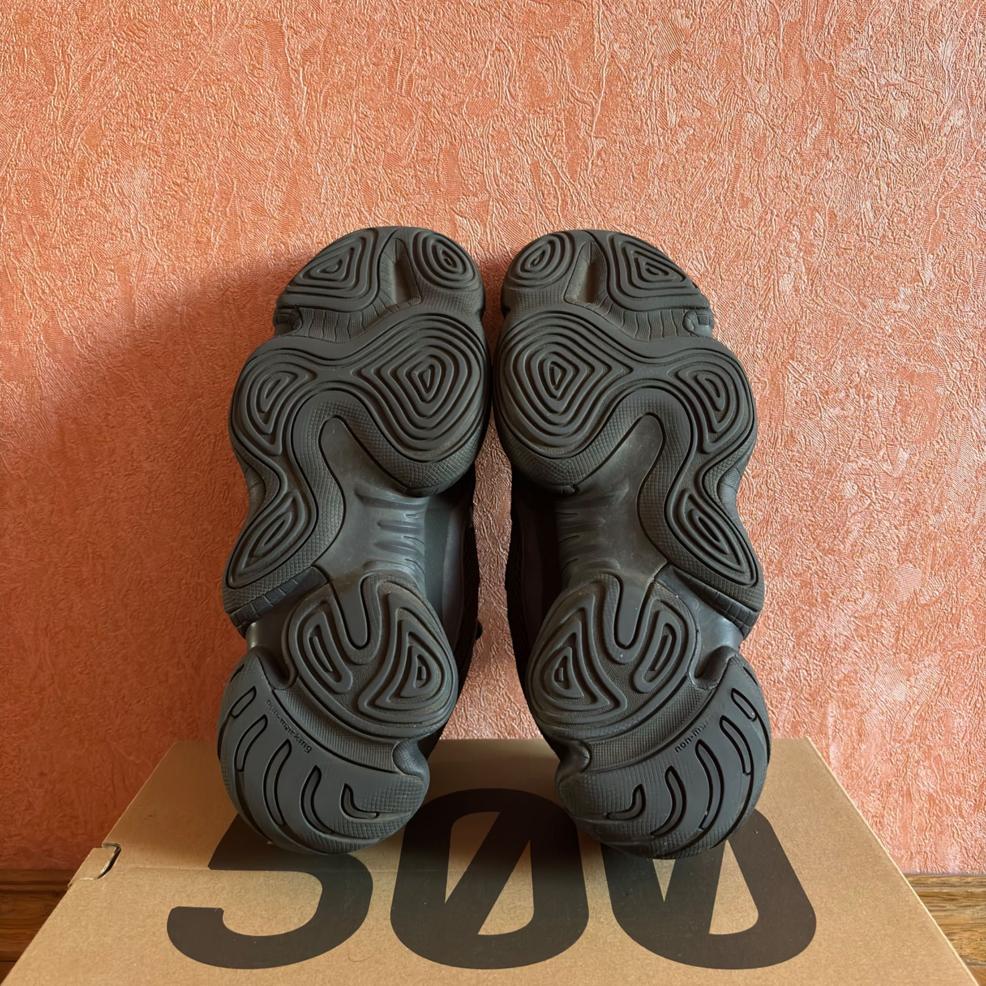 Кросівки adidas Yeezy 500 Utility Black