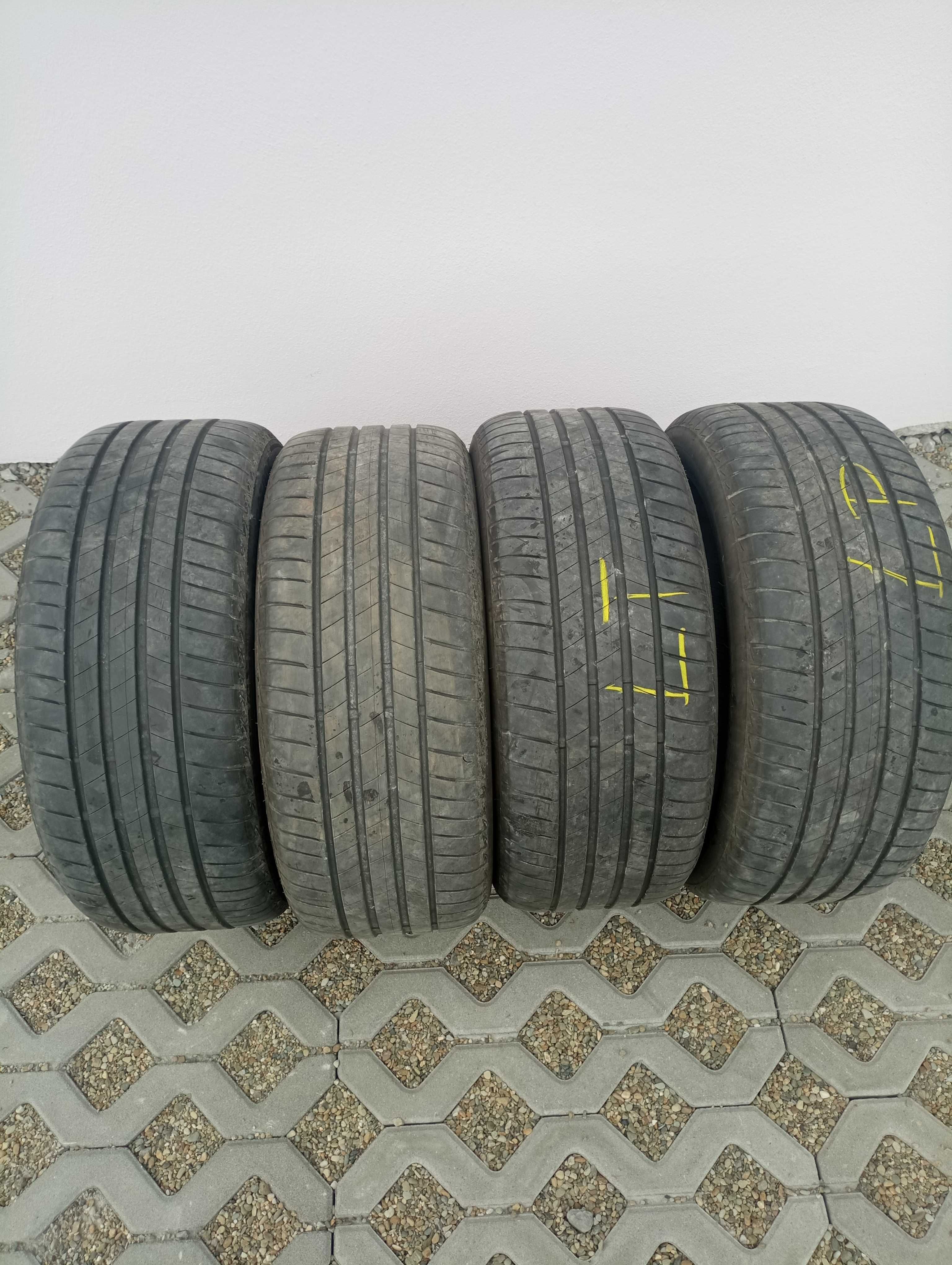 Sprzedam opony BRIDGESTONE 225/50R17