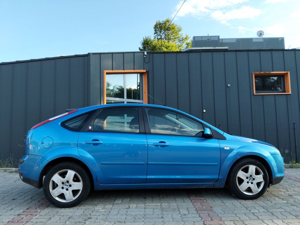 Ford Focus 1.8 125KM benzyna 2005r. Wersja Ghia. Klima sprawna.