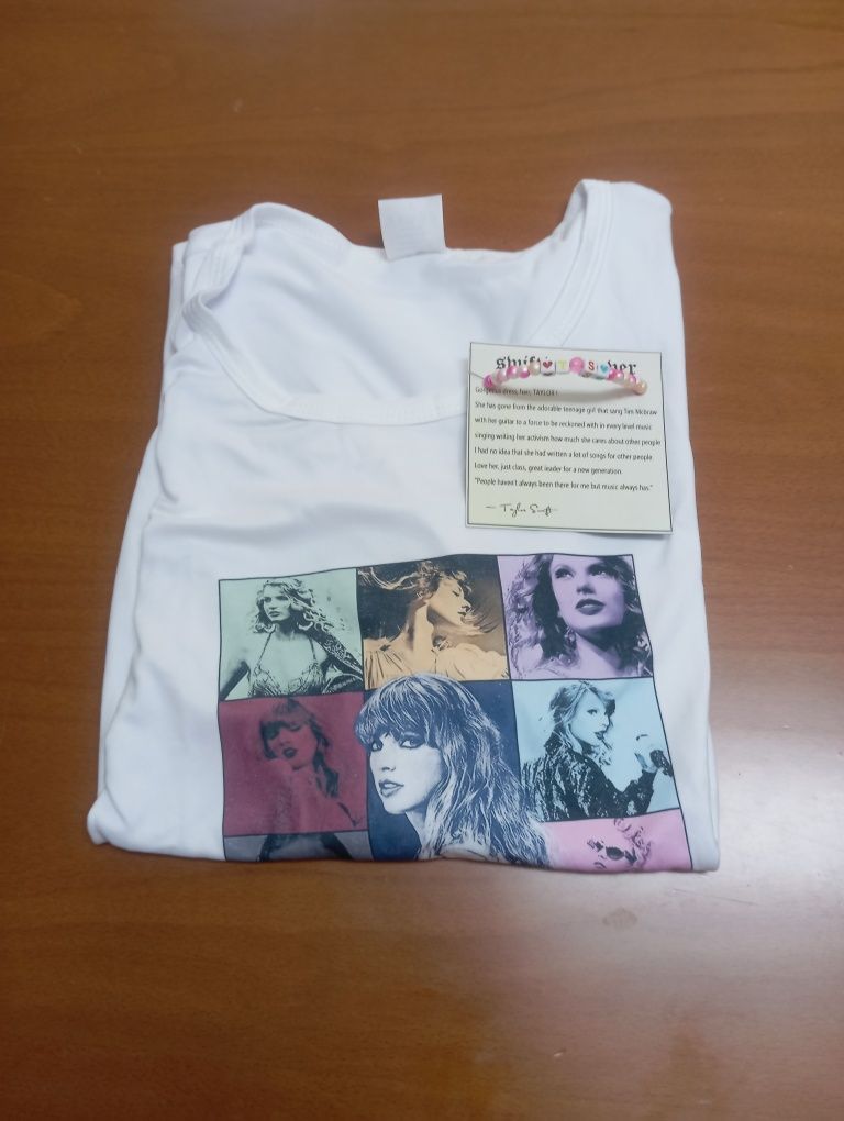 T-shirt Taylor Swift - Eras Tour+ pulseira oferta