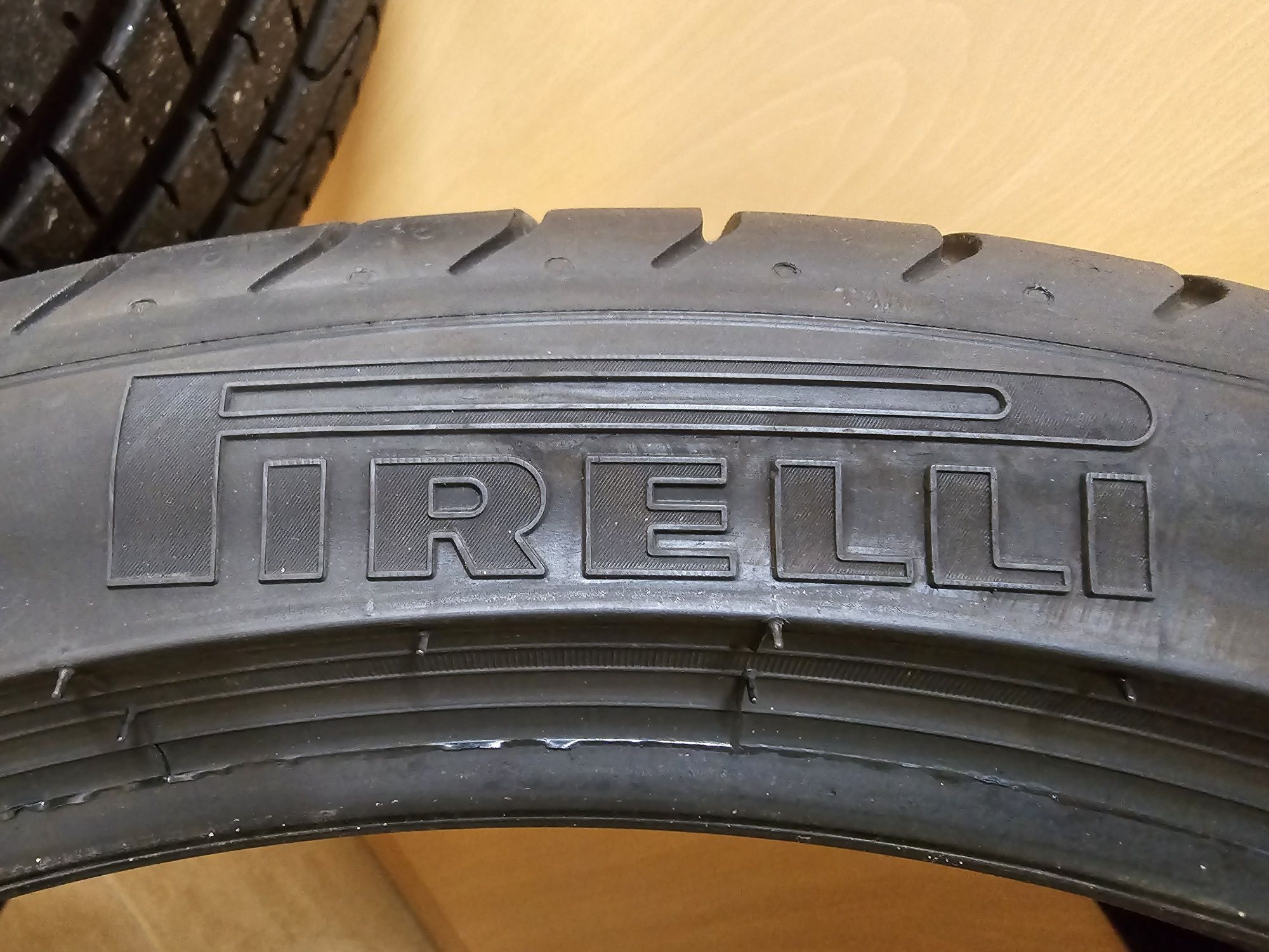 Pneus Pirelli P ZERO