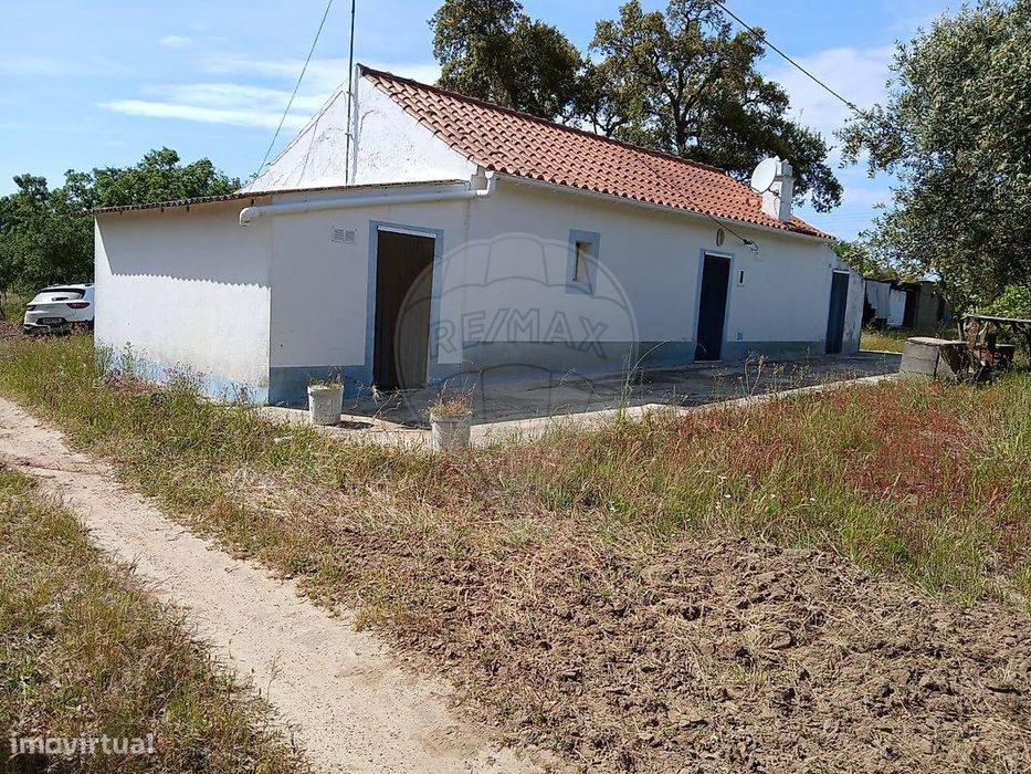 Moradia T2 para venda